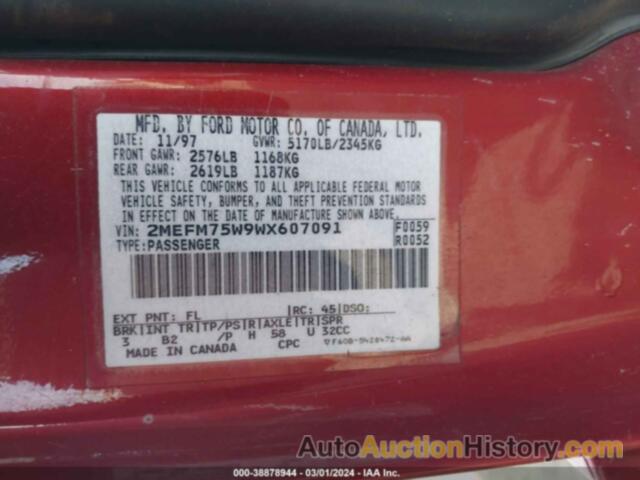 MERCURY GRAND MARQUIS, 2MEFM75W9WX607091