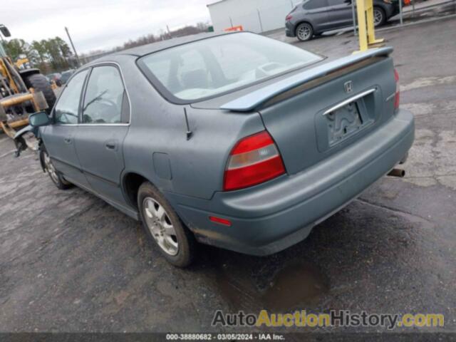 HONDA ACCORD LX/EX, 1HGCD5631RA141135