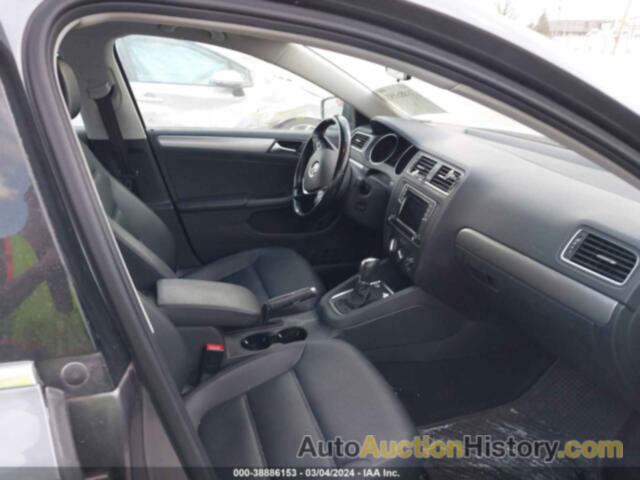 VOLKSWAGEN JETTA 1.4T SE, 3VWDB7AJ4HM263173