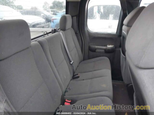 CHEVROLET SILVERADO C1500, 1GCEC19J58Z239517