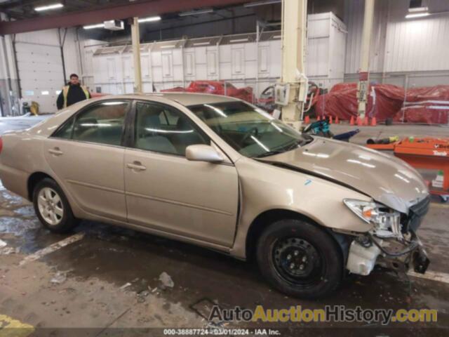 TOYOTA CAMRY LE, 4T1BE32K33U751600