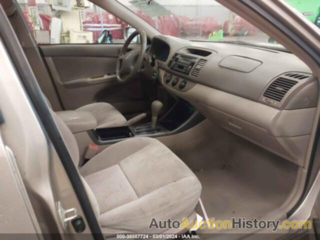 TOYOTA CAMRY LE, 4T1BE32K33U751600