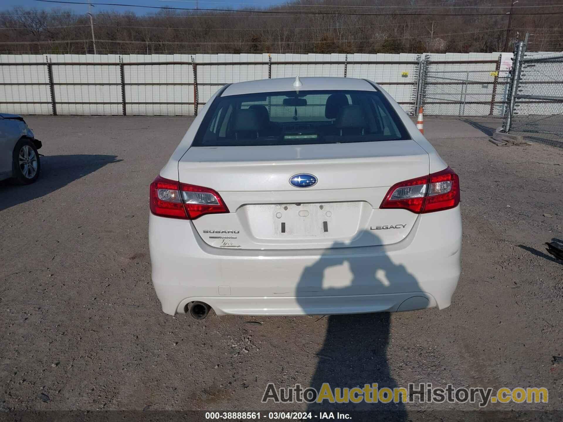 SUBARU LEGACY 2.5I LIMITED, 4S3BNBL60G3013216