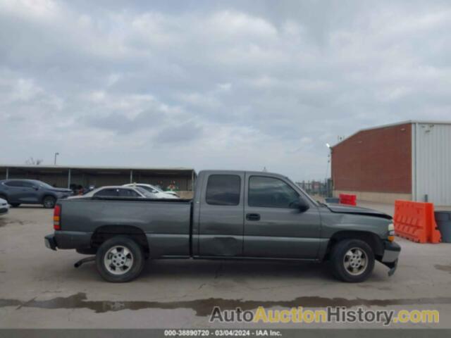 CHEVROLET SILVERADO C1500, 1GCEC19V72Z271945