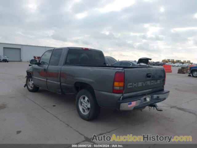 CHEVROLET SILVERADO C1500, 1GCEC19V72Z271945