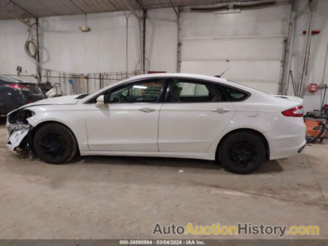 FORD FUSION TITANIUM, 3FA6P0D91GR252967