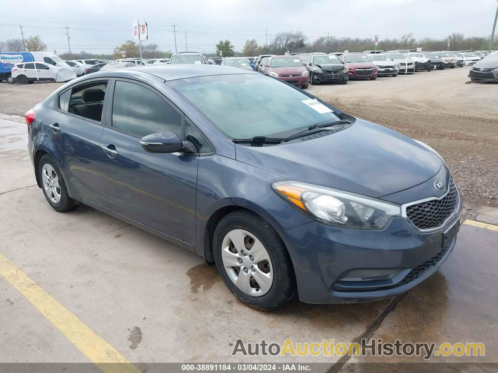 KIA FORTE LX, KNAFX4A67F5305987