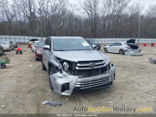 TOYOTA HIGHLANDER XLE, 5TDJZRFH0KS952251