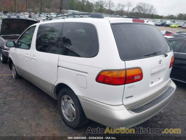 TOYOTA SIENNA XLE, 4T3ZF13C3YU221651