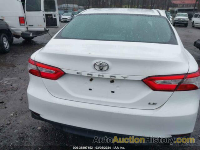 TOYOTA CAMRY LE, 4T1B11HK8JU127537