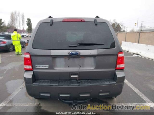 FORD ESCAPE XLT, 1FMCU0D71BKB25715