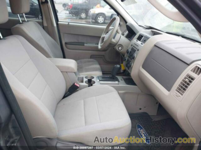 FORD ESCAPE XLT, 1FMCU0D71BKB25715