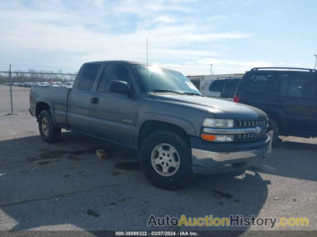 CHEVROLET SILVERADO 1500 LS, 1GCEK19T3YE432907