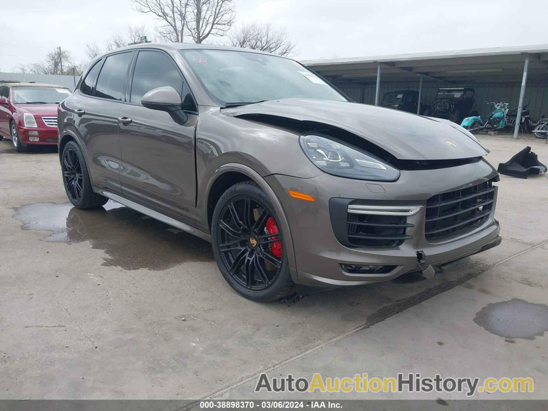 PORSCHE CAYENNE GTS, WP1AD2A22GLA71308