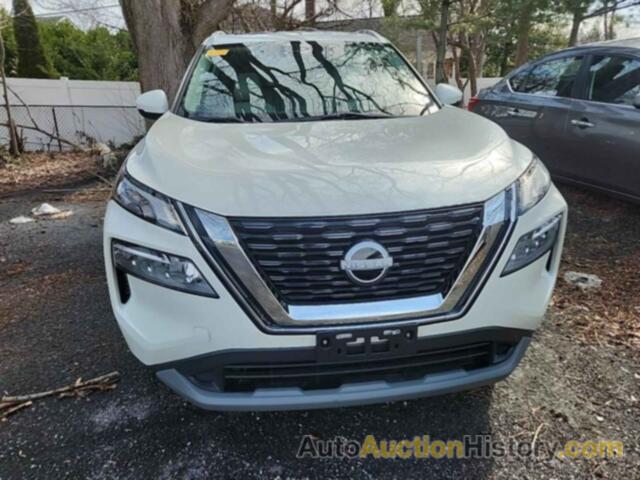 NISSAN ROGUE SV, 5N1BT3BB8NC703119