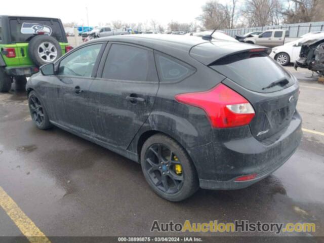 FORD FOCUS SE, 1FADP3K21DL235076