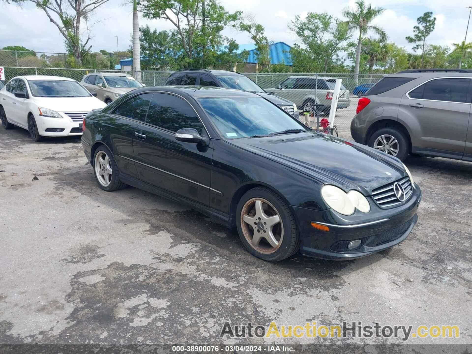 MERCEDES-BENZ CLK 500, WDBTJ75J74F105754