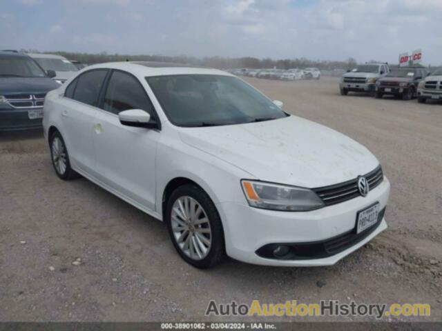 VOLKSWAGEN JETTA 2.5L SEL, 3VWLX7AJ5CM042574