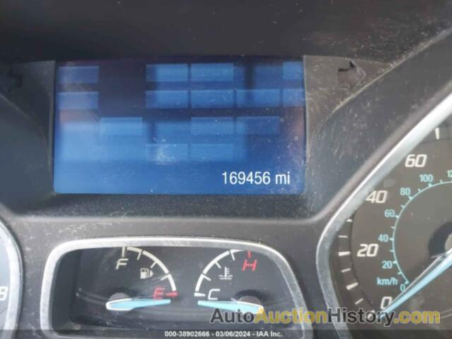 FORD FOCUS SE, 1FADP3F28EL305555