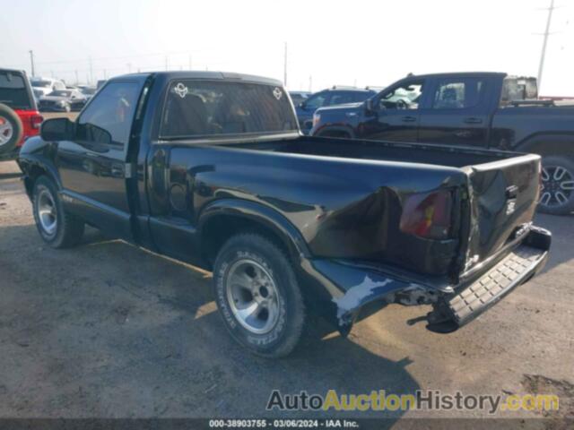 CHEVROLET S-10 LS, 1GCCS1444X8186325