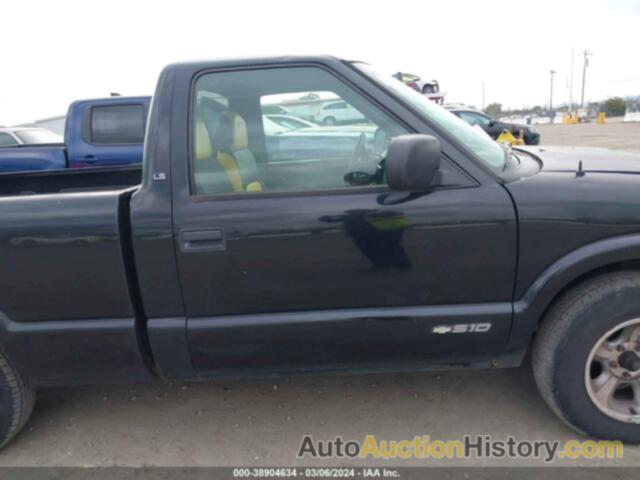 CHEVROLET S-10 LS, 1GCCS1447Y8136830