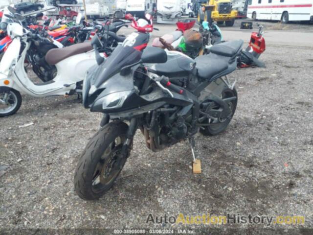 YAMAHA YZFR6 L, 