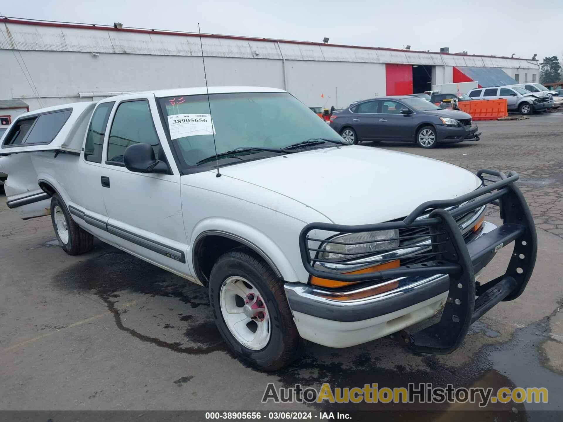 CHEVROLET S TRUCK S10, 1GCCS1940W8211485