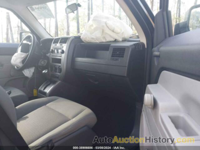 JEEP PATRIOT SPORT, 1J8FF28W17D356658