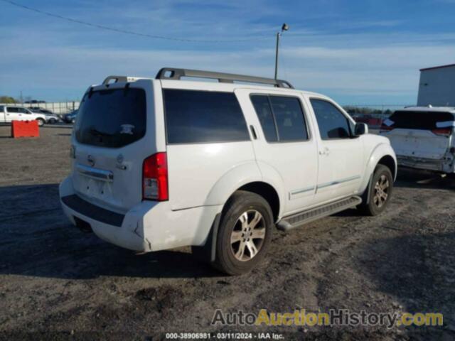 NISSAN PATHFINDER SILVER, 5N1AR1NN2CC640066