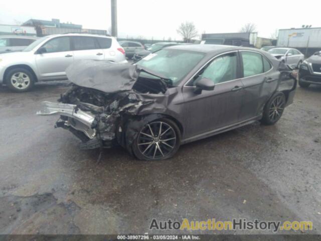 TOYOTA CAMRY SE, 4T1G11AK7MU562795