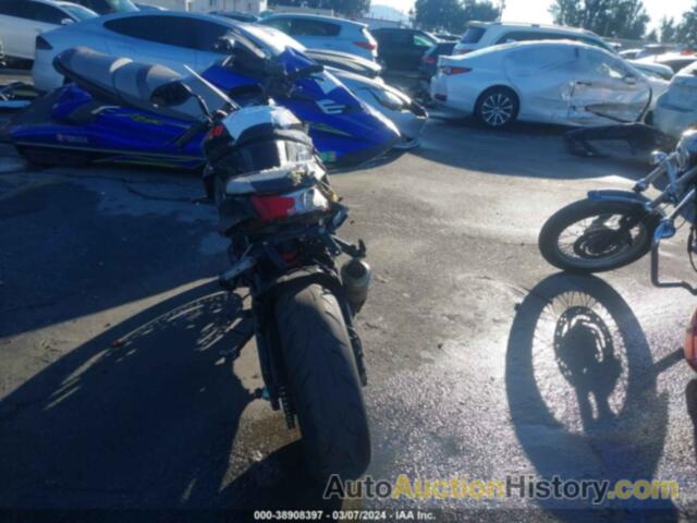 SUZUKI GSX-S 1000SM, JS1GT7DB1L7100303