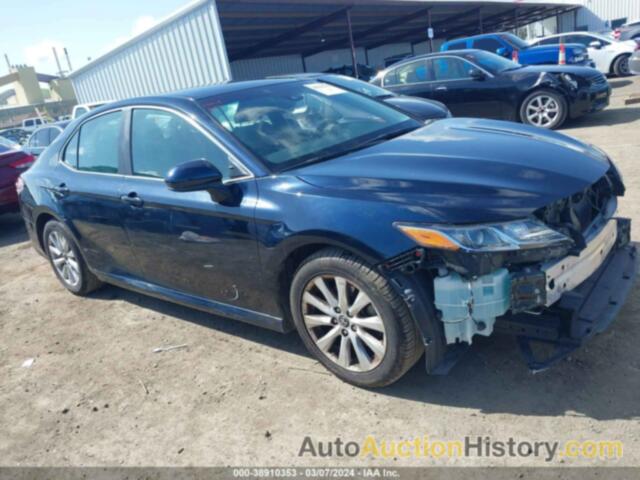 TOYOTA CAMRY LE, 4T1B11HK5JU599890