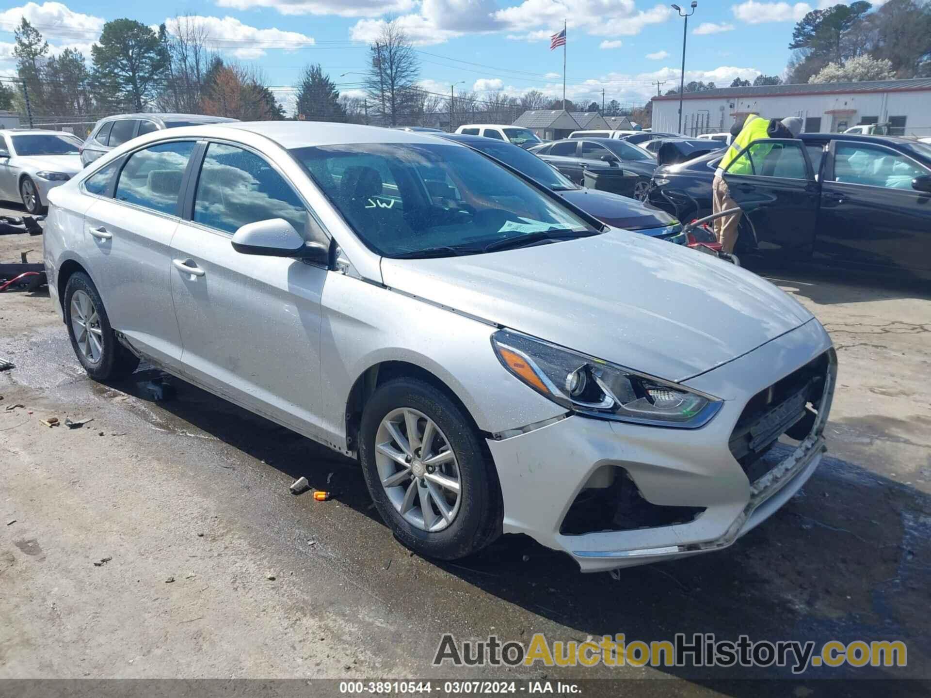 HYUNDAI SONATA SE, 5NPE24AF3KH793178