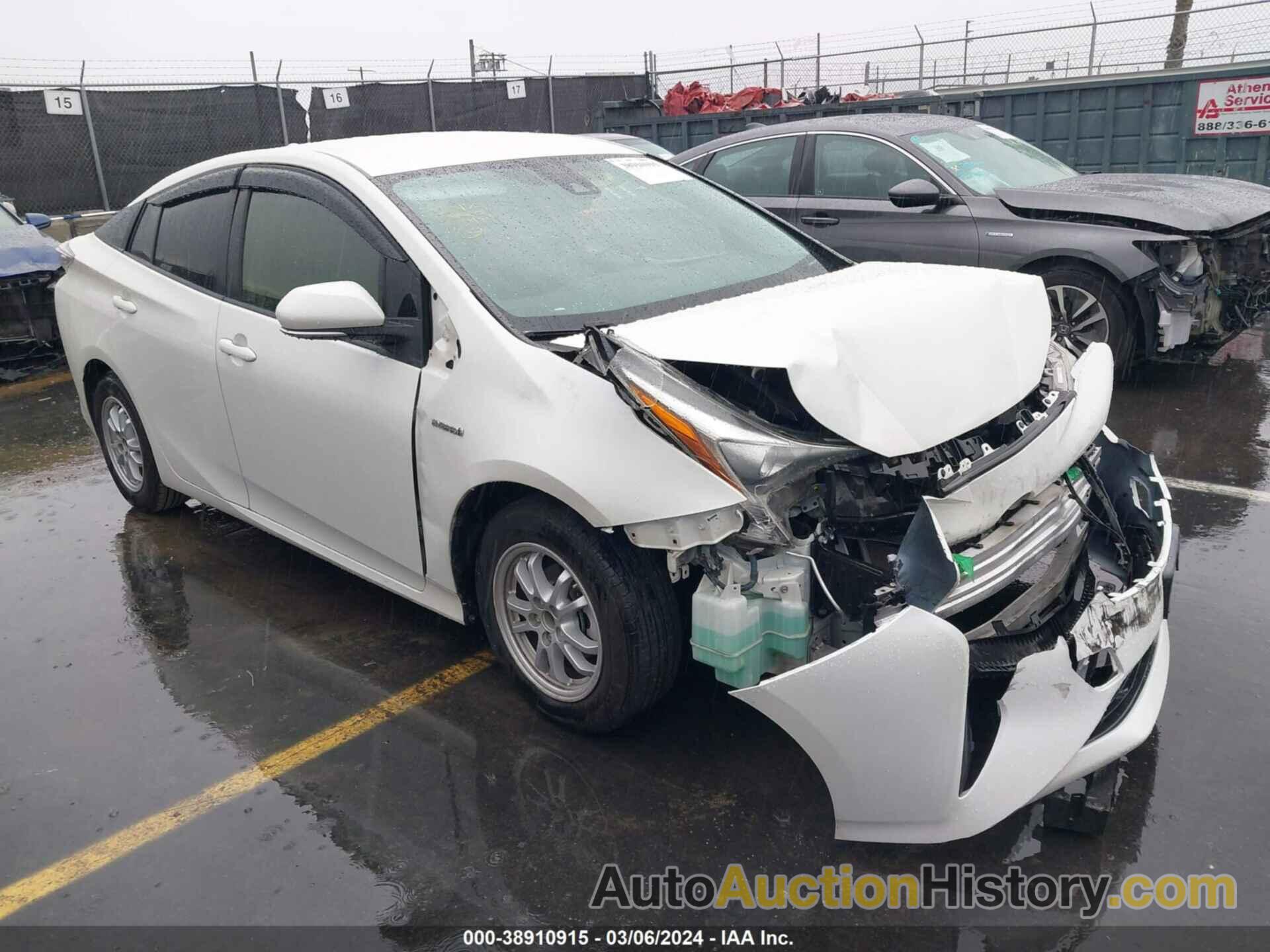 TOYOTA PRIUS TWO, JTDKBRFU0H3039103