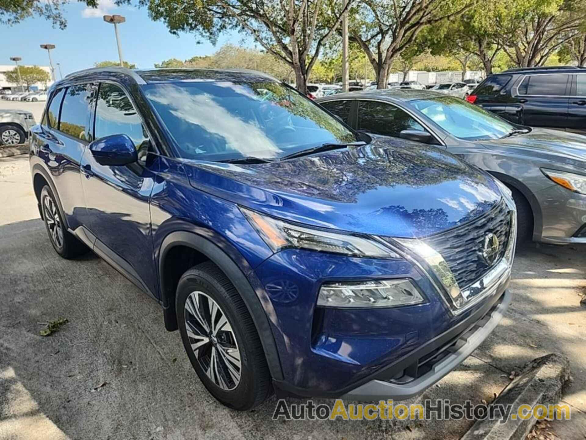 NISSAN ROGUE SV, 5N1AT3BAXMC739427