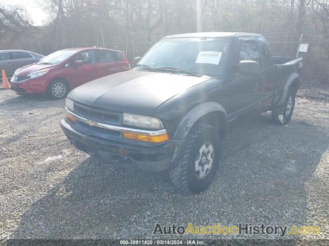 CHEVROLET S-10 LS, 1GCCT19W5Y8251319