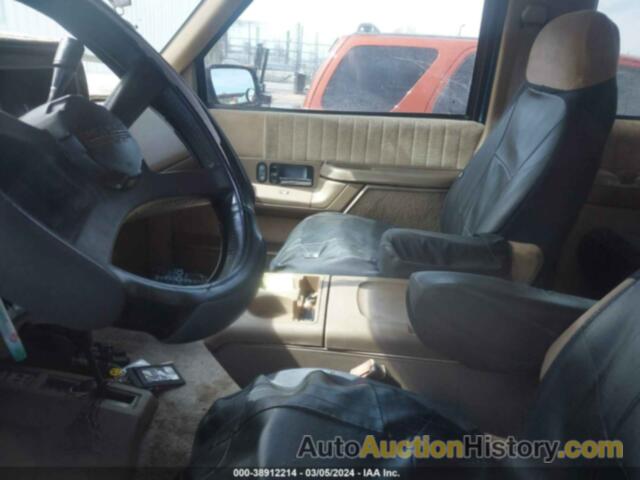 CHEVROLET BLAZER K1500, 1GNEK18K9RJ397685