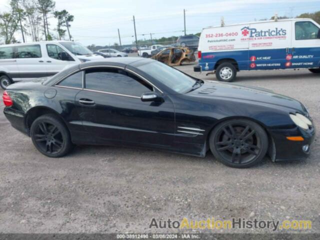 MERCEDES-BENZ SL 550, WDBSK71F68F139748