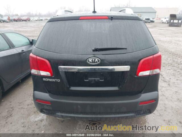 KIA SORENTO LX, 5XYKT4A13BG157436