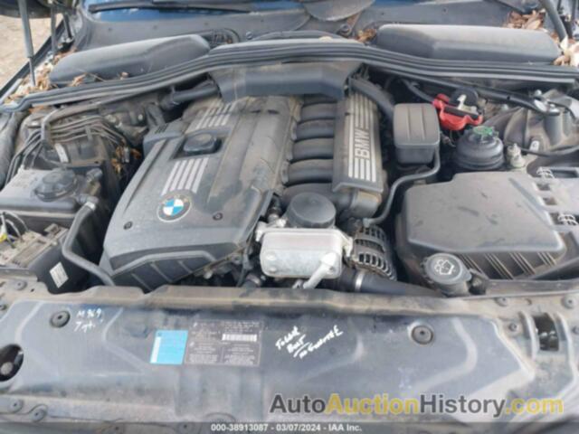 BMW 528XI, WBANV13548CZ53872