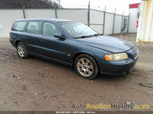 VOLVO V70 2.4, YV1SW640862575975