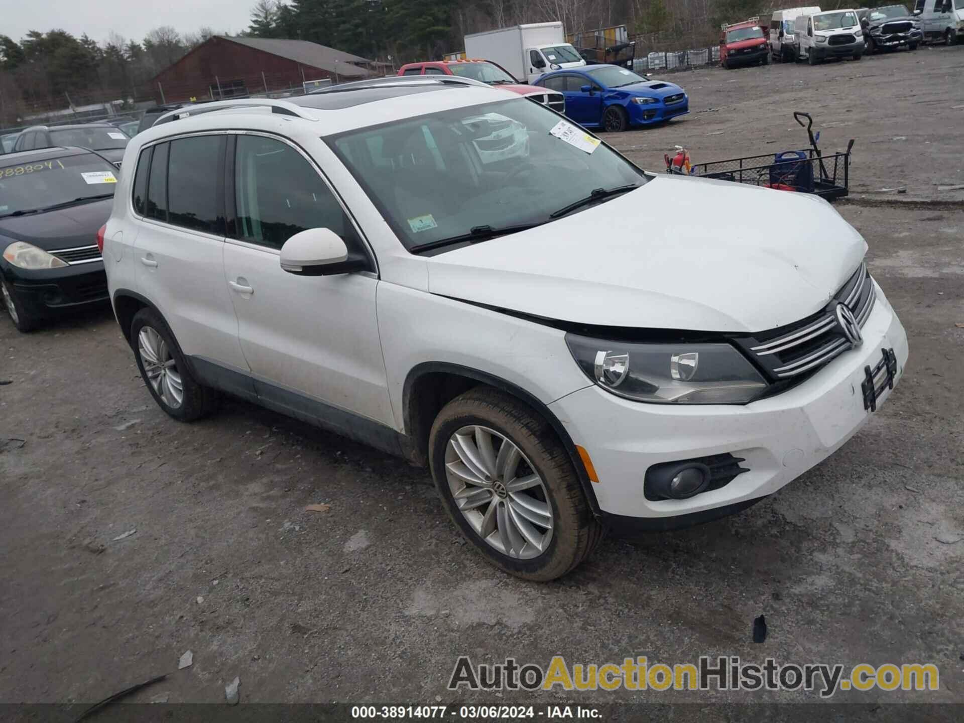 VOLKSWAGEN TIGUAN SEL, WVGBV3AXXEW554377