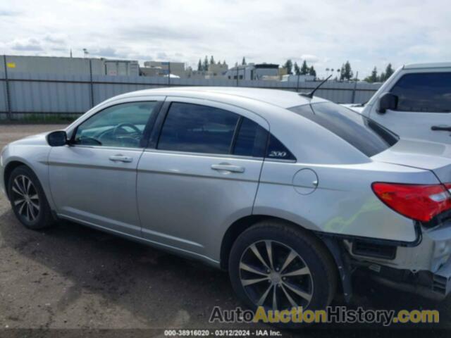 CHRYSLER 200 TOURING, 1C3CCBBG5CN297076