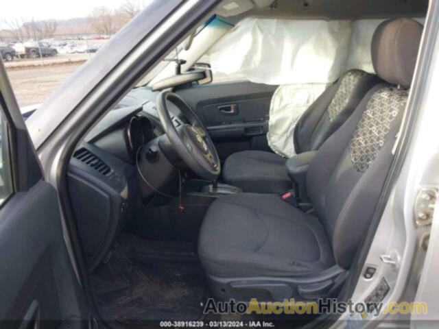 KIA SOUL +, KNDJT2A21A7146231