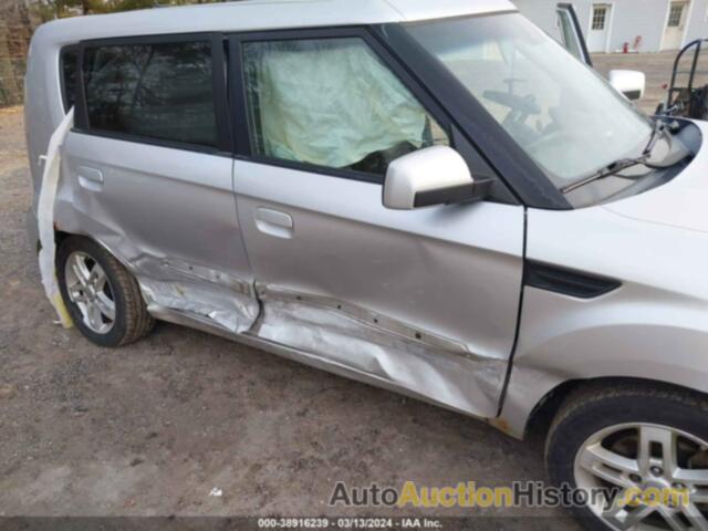 KIA SOUL +, KNDJT2A21A7146231