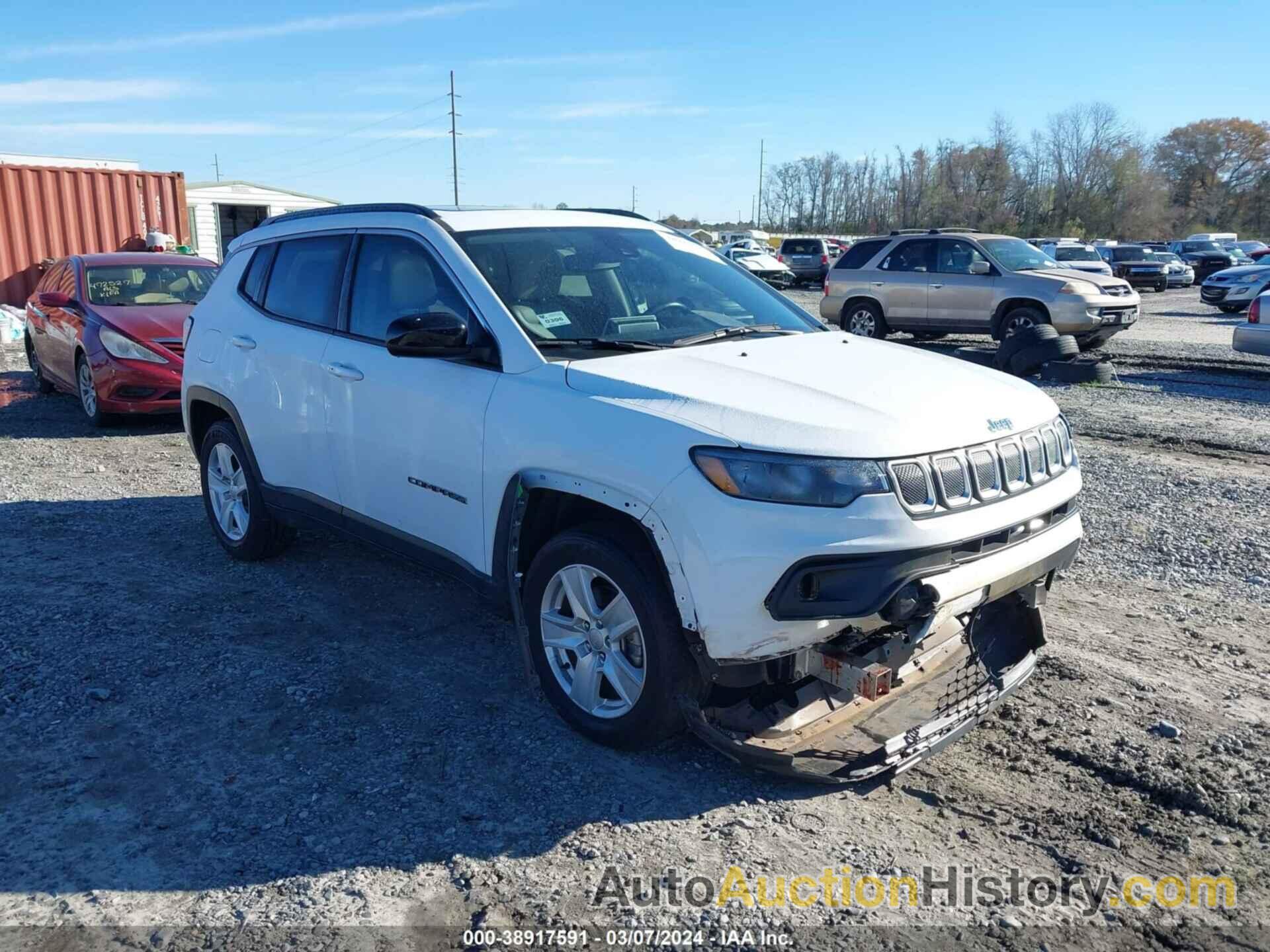 JEEP COMPASS LATITUDE, 3C4NJDBBXNT151432