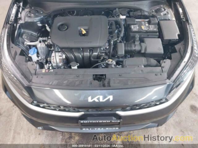 KIA FORTE LX, 3KPF24ADXPE685865