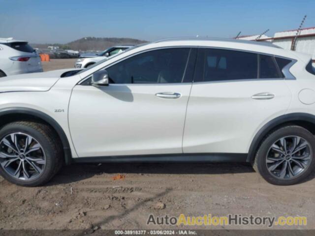 INFINITI QX30 PREMIUM, SJKCH5CR8JA044155