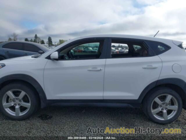 HYUNDAI TUCSON SE, KM8J23A4XHU572663