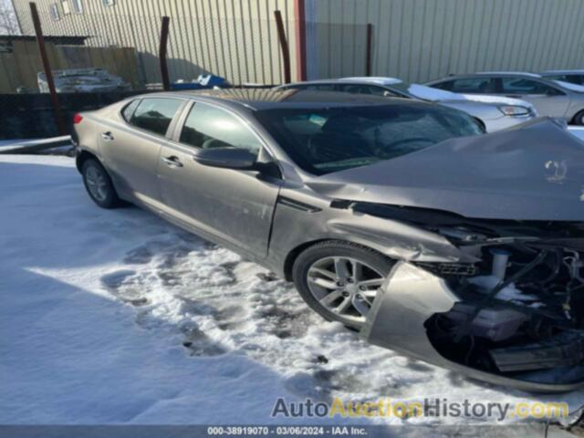 KIA OPTIMA LX, 5XXGM4A71DG186416